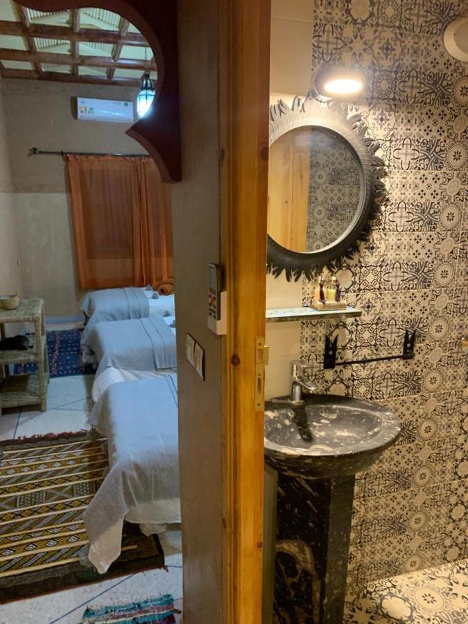 Berber Nomad Kasbah Bed & Breakfast Nkob Exterior photo