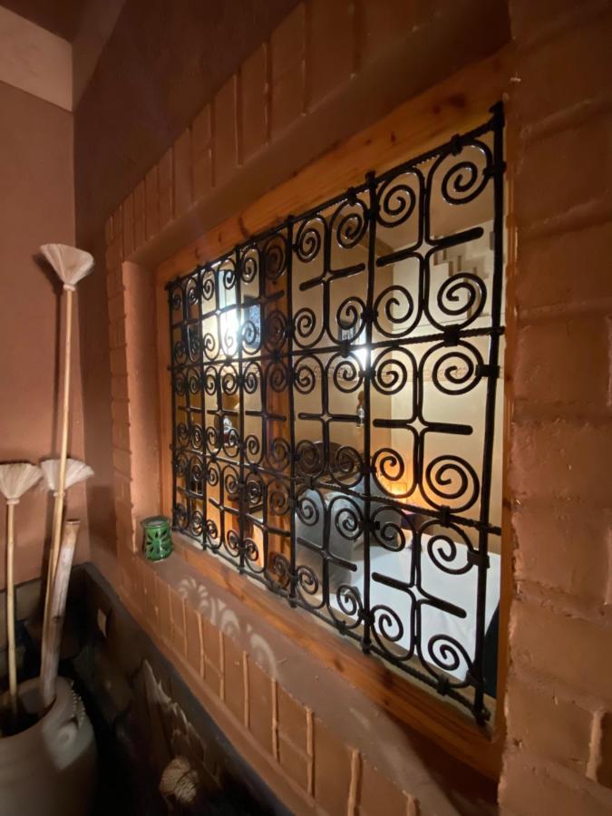Berber Nomad Kasbah Bed & Breakfast Nkob Exterior photo