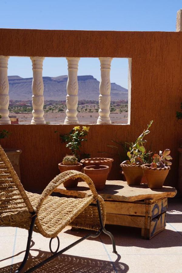 Berber Nomad Kasbah Bed & Breakfast Nkob Exterior photo